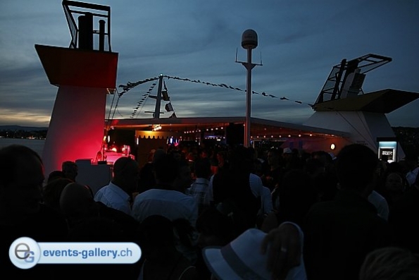 Mad-Boat-2010-33