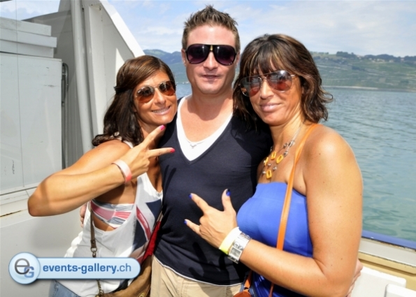 Paradise Boat - 126